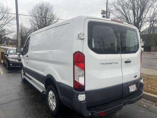 2016 Ford Transit-250 Base