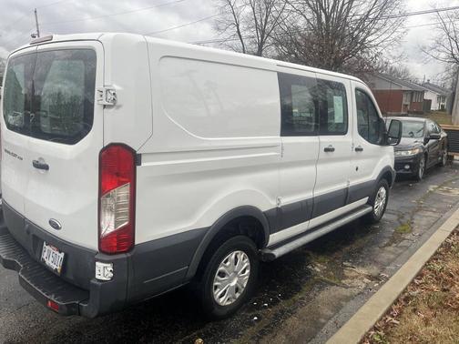 2016 Ford Transit-250 Base