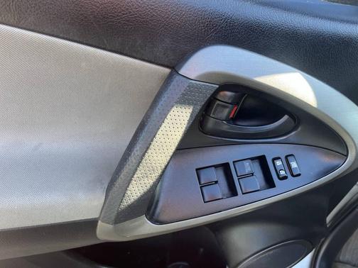 2010 Toyota RAV4 Base