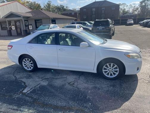 2010 Toyota Camry XLE