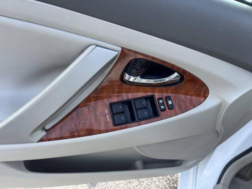 2010 Toyota Camry XLE