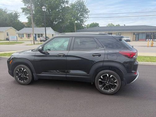 Black 2022 Chevrolet Trailblazer LT