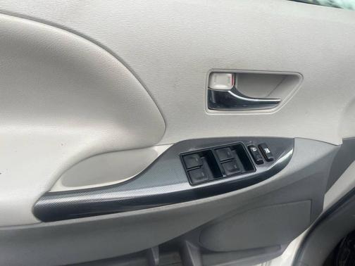 2014 Toyota Sienna SE