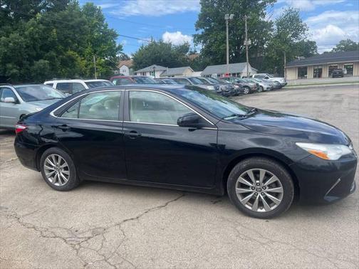 2016 Toyota Camry XLE