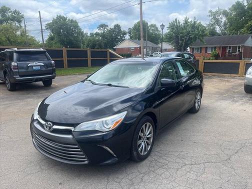 2016 Toyota Camry XLE