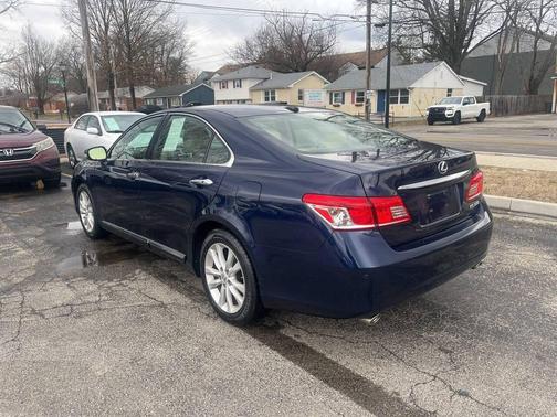 2011 Lexus ES 350 Base