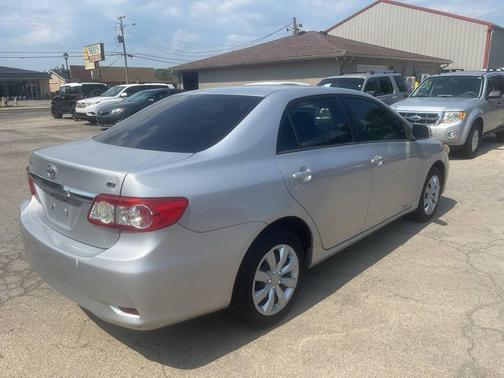 2012 Toyota Corolla LE