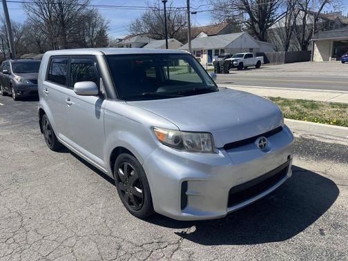 2012 Scion xB Release Series 9.0