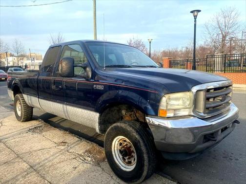 2004 Ford F-250 XLT SuperCab Super Duty