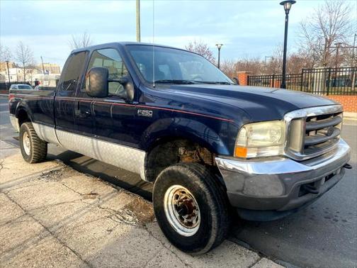 2004 Ford F-250 XLT SuperCab Super Duty