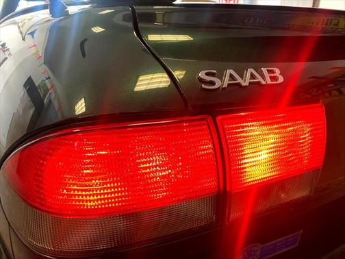 2000 Saab 9-3 SE