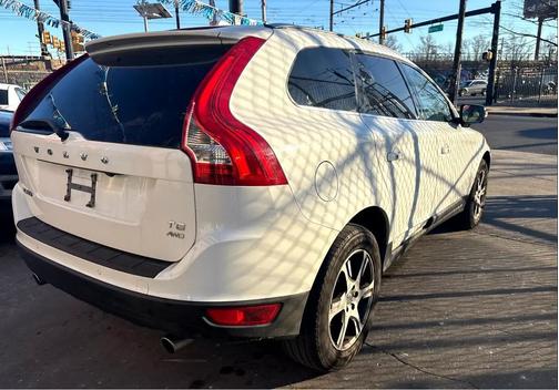 2012 Volvo XC60 AWD 4dr 3.0L