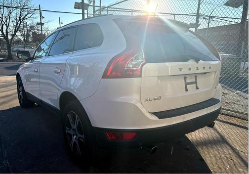 2012 Volvo XC60 AWD 4dr 3.0L