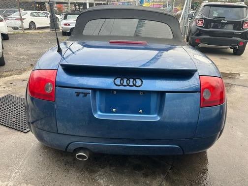 2004 Audi TT Roadster