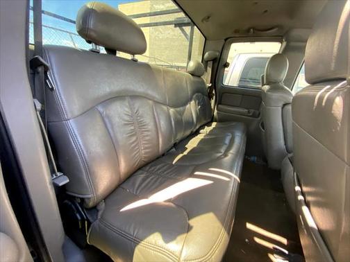 2001 Chevrolet Silverado 2500 LS H/D Extended Cab