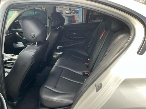 2015 BMW 320 i xDrive