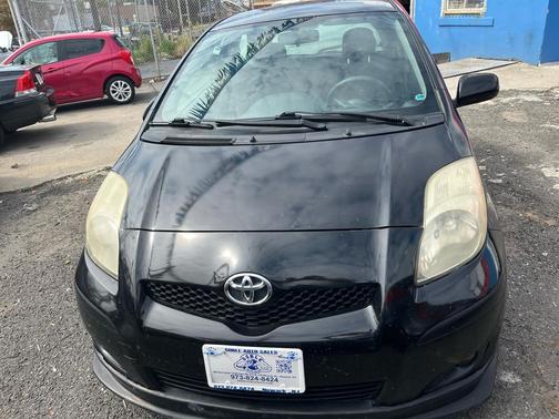 2010 Toyota Yaris Base