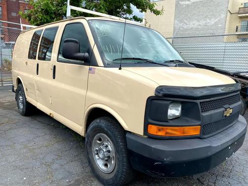 2016 Chevrolet Express 2500 Work Van