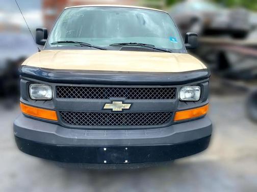 2016 Chevrolet Express 2500 Work Van