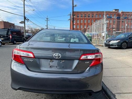 2012 Toyota Camry SE Limited Edition