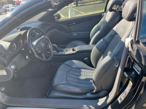 2005 Mercedes-Benz SL-Class SL55 AMG