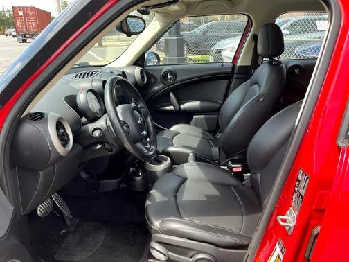 2012 MINI Cooper Countryman Base