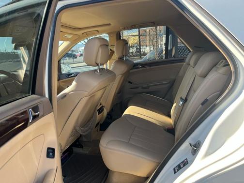 2008 Mercedes-Benz M-Class 4MATIC