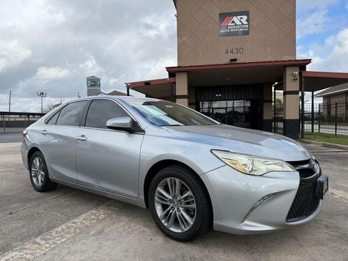 2015 Toyota Camry XLE