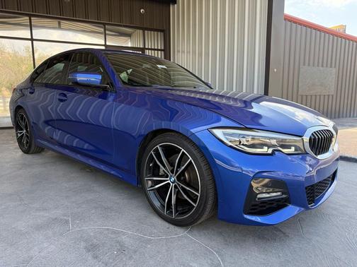 2020 BMW 330 330i