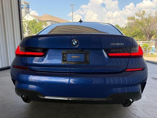 2020 BMW 330 330i