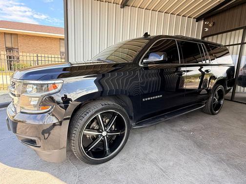 2018 Chevrolet Suburban LT