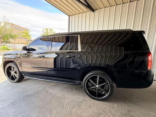 2018 Chevrolet Suburban LT