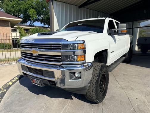2017 Chevrolet Silverado 2500 LT
