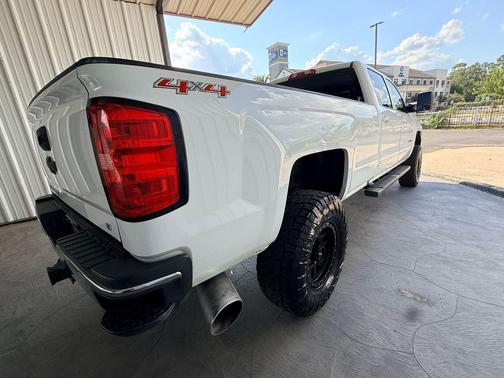 2017 Chevrolet Silverado 2500 LT