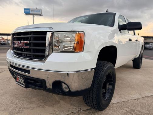 2009 GMC Sierra 2500 SLE Crew Cab