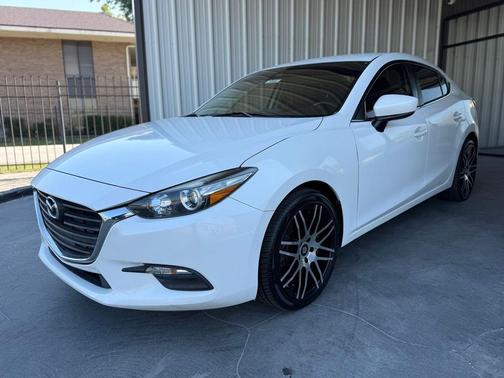 2018 Mazda Mazda3 Touring