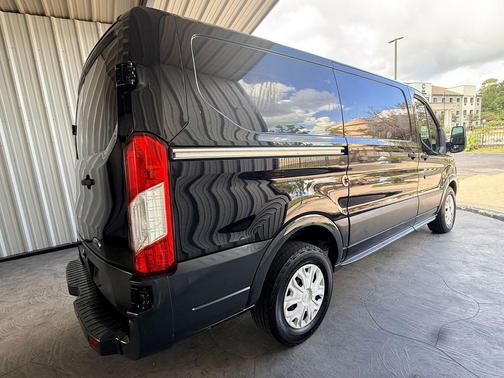 2017 Ford Transit-150 Base
