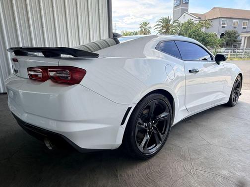 2021 Chevrolet Camaro 2LT