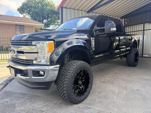 2017 Ford F-250 Lariat