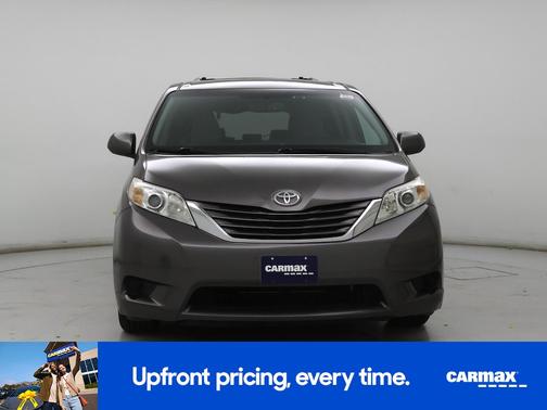 2016 Toyota Sienna LE