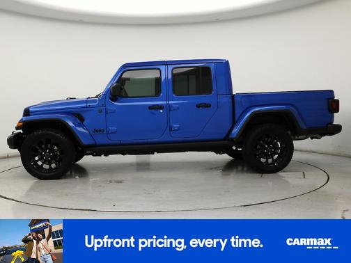 2024 Jeep Gladiator Nighthawk