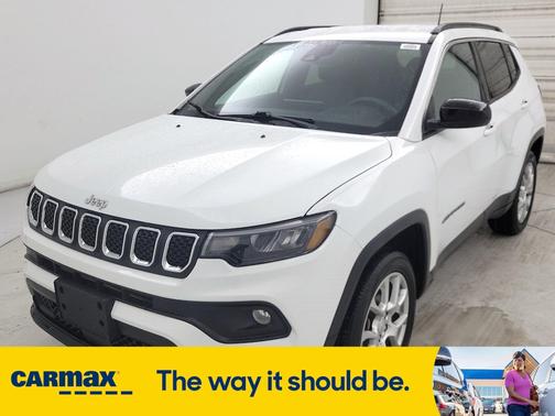 2023 Jeep Compass Latitude Lux