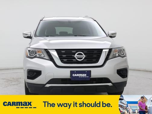 2018 Nissan Pathfinder S