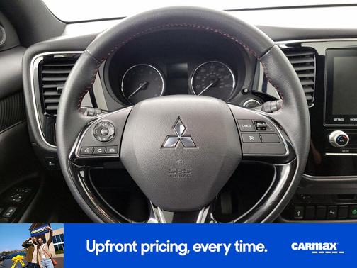 2020 Mitsubishi Outlander LE