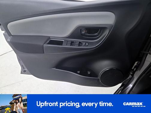 2015 Toyota Yaris L