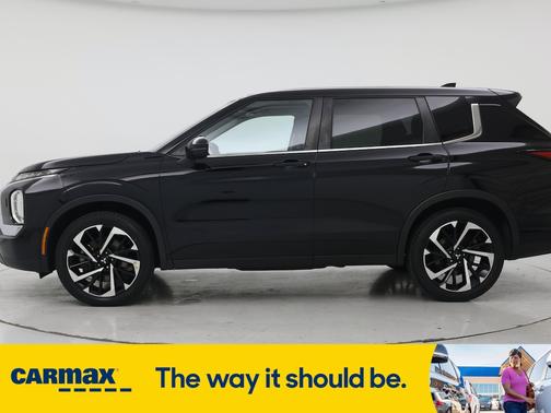2022 Mitsubishi Outlander ES