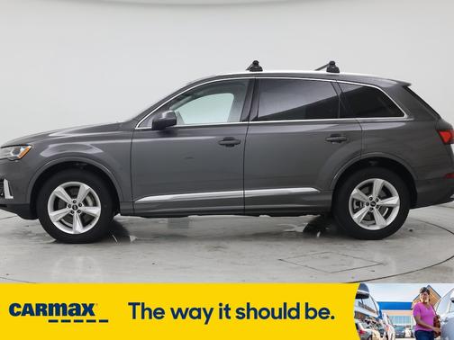 2023 Audi Q7 Premium Plus