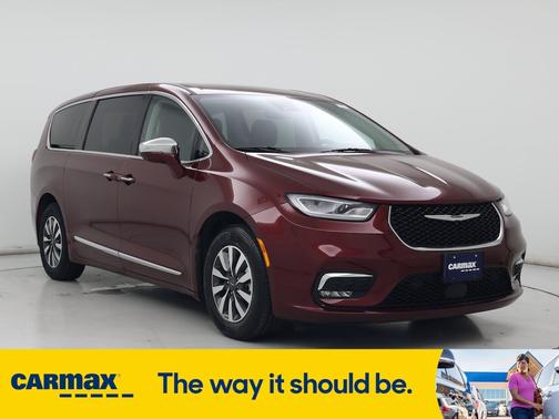 2022 Chrysler Pacifica Hybrid Limited