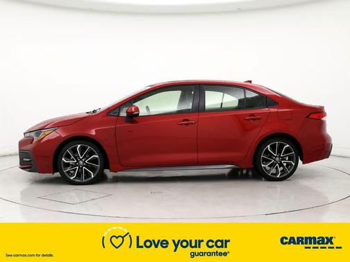 Photo 3 of 26 of 2020 Toyota Corolla SE