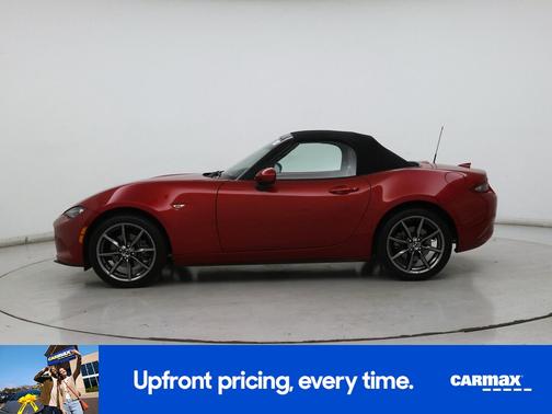 2016 Mazda MX-5 Miata Launch Edition